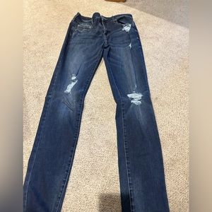 Gently used pair of men’s American eagle size 32x36 ripped jeans